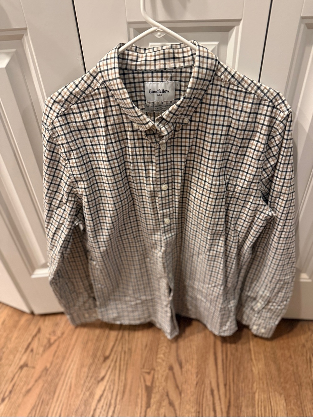 Goodfellow & Co Brown and Navy Plaid Button-Up Shirt
